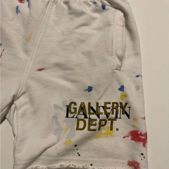 GALLERY DEPT LAVIN SHORTS